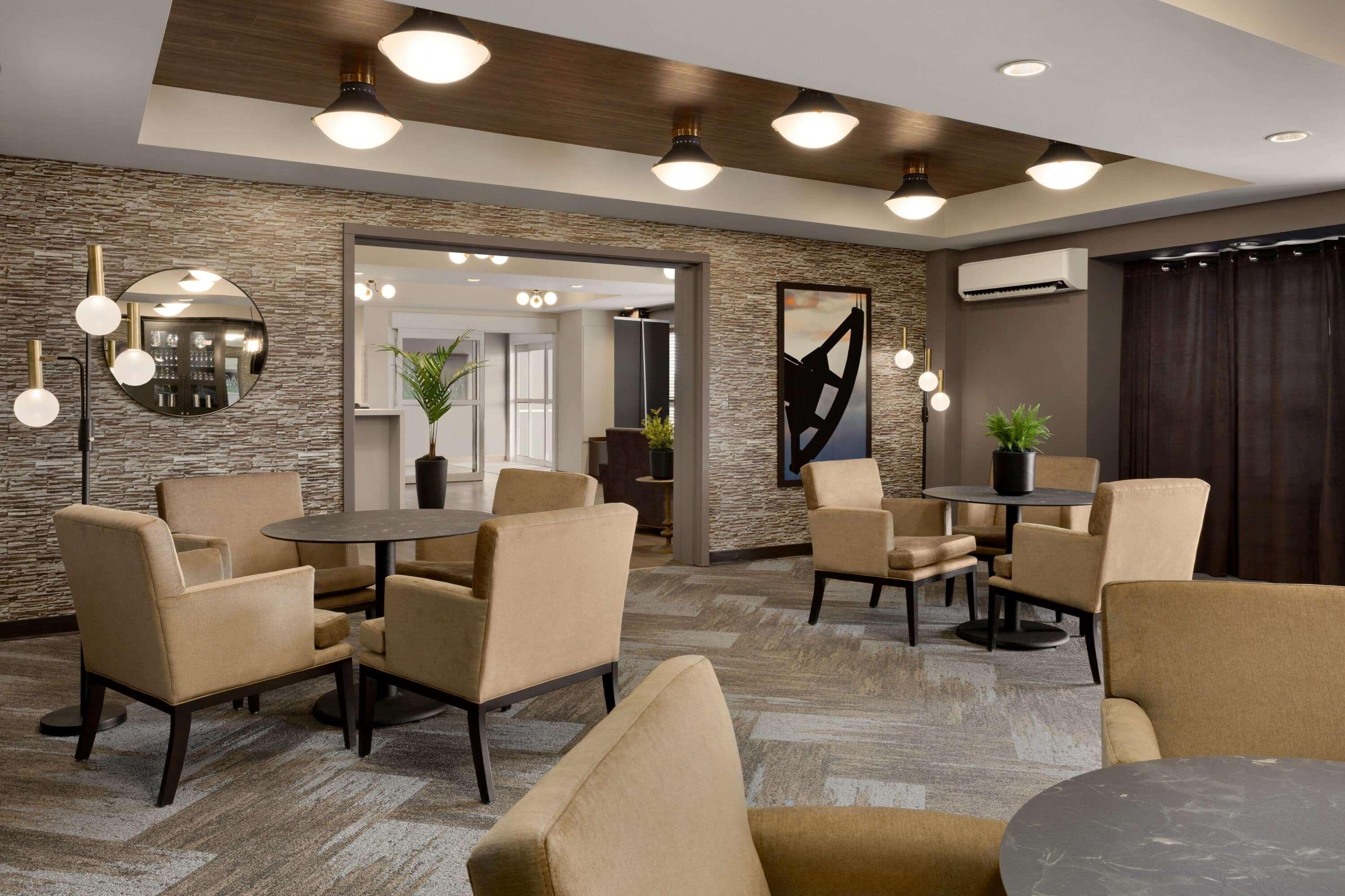 Microtel Inn & Suites By Wyndham Lloydminster Exteriör bild